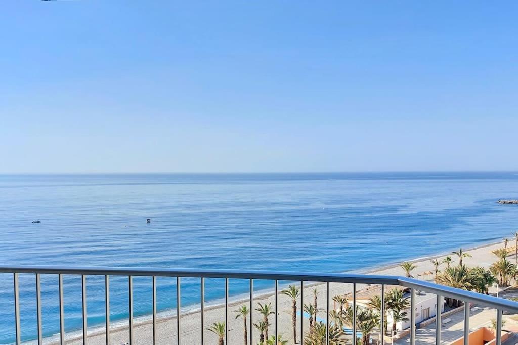 Almunecar Seawiews Deluxe Sinesedesignhomes Екстериор снимка