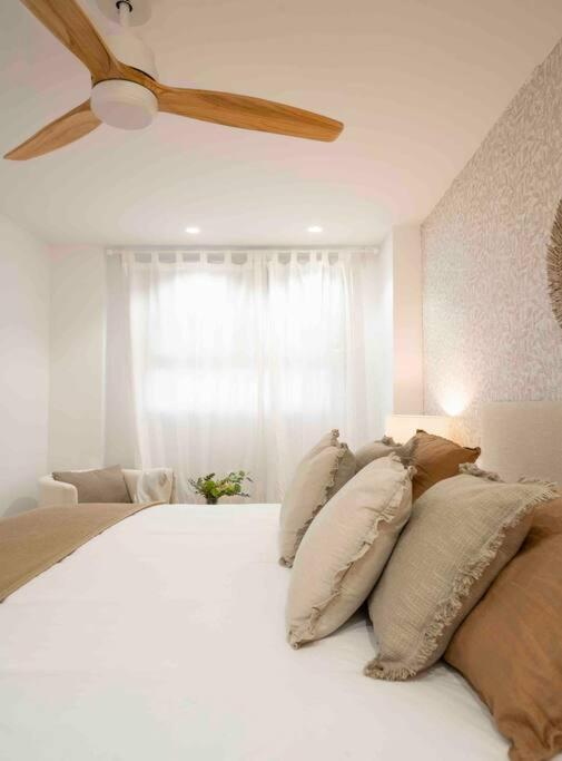 Almunecar Seawiews Deluxe Sinesedesignhomes Екстериор снимка