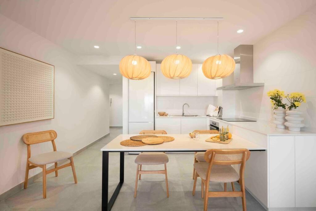 Almunecar Seawiews Deluxe Sinesedesignhomes Екстериор снимка